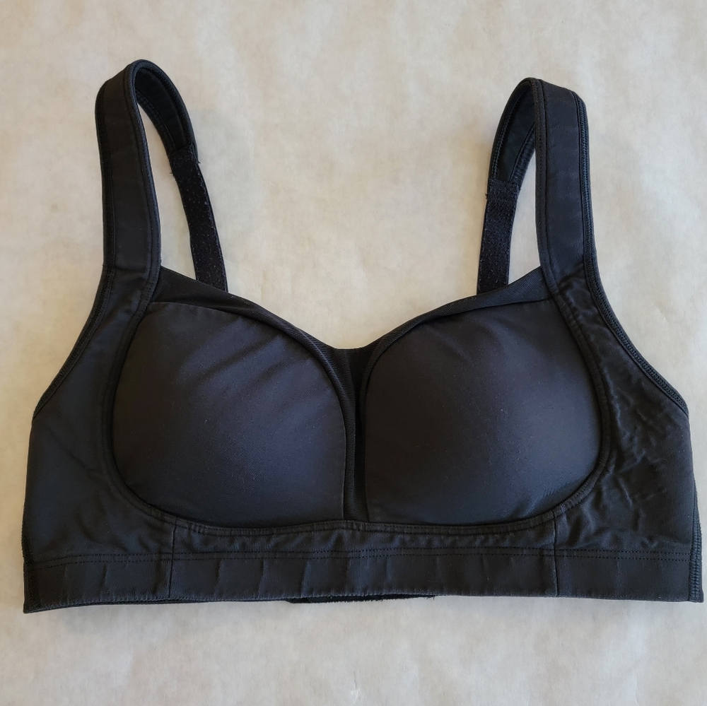 🍋 Lululemon Tata Tamer - Sz 34D